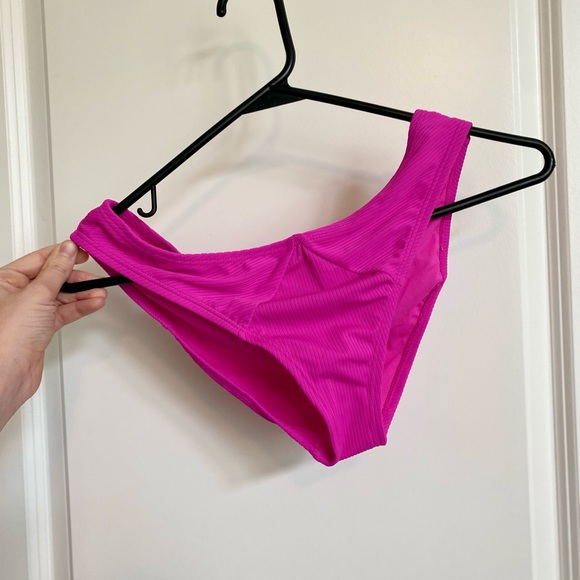 Ambrielle Full Swim Suit | NWT | Top: M Bottom: M | Pink | Latch in back - Picture 6 of 6